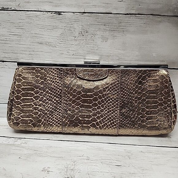 Banana Republic Handbags - Retro Banana Republic Brown/Gold 100% Cow Leather Clutch Purse Bag